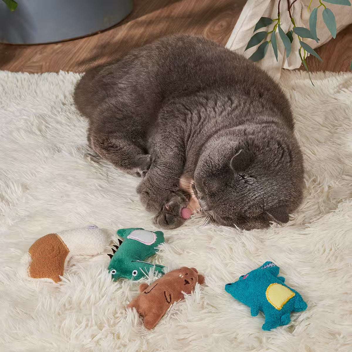 Lightweight plush catnip toy for playful and cuddly cats